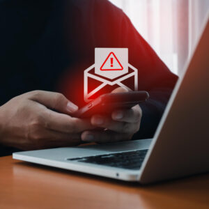 Sms truffa, prestare attenzione