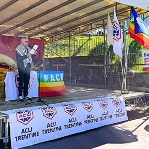 PACE, POVERTÀ, POLITICA 